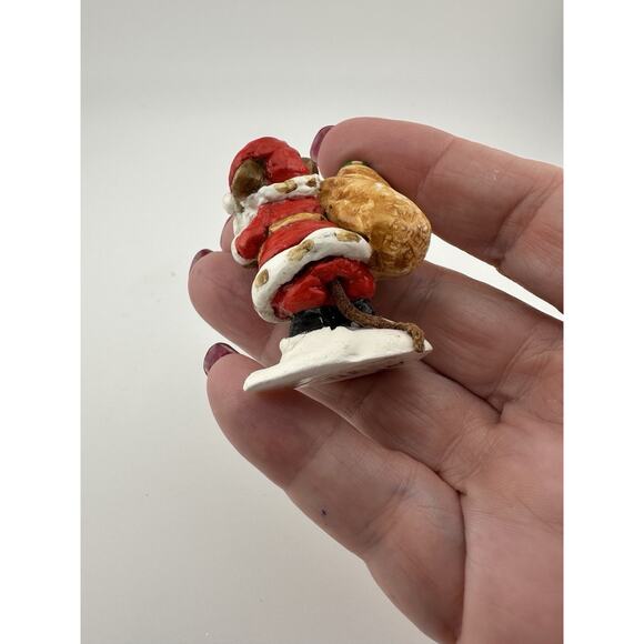 Wee Forest Folk "Santa Mouse" M-043 AP 1980 Mouse with Toy Bag Retired - Picture 4 of 8